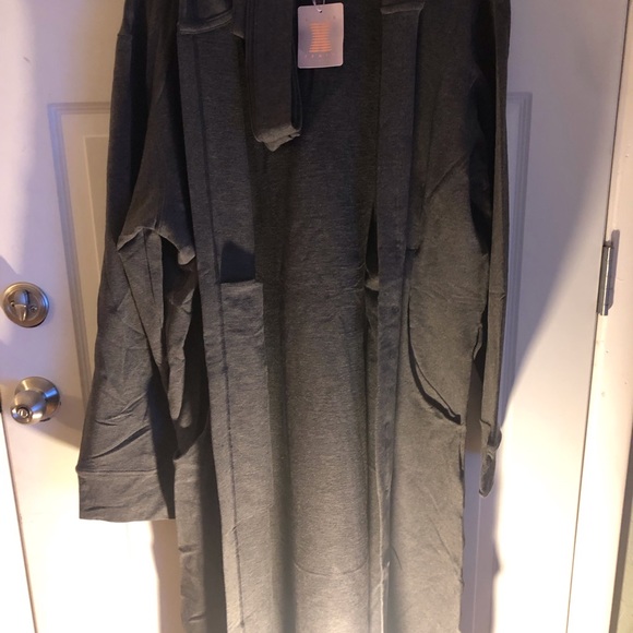 BNWT Savage Fenty Speed Racer Robe Night Gram Grey Large - Picture 3 of 4
